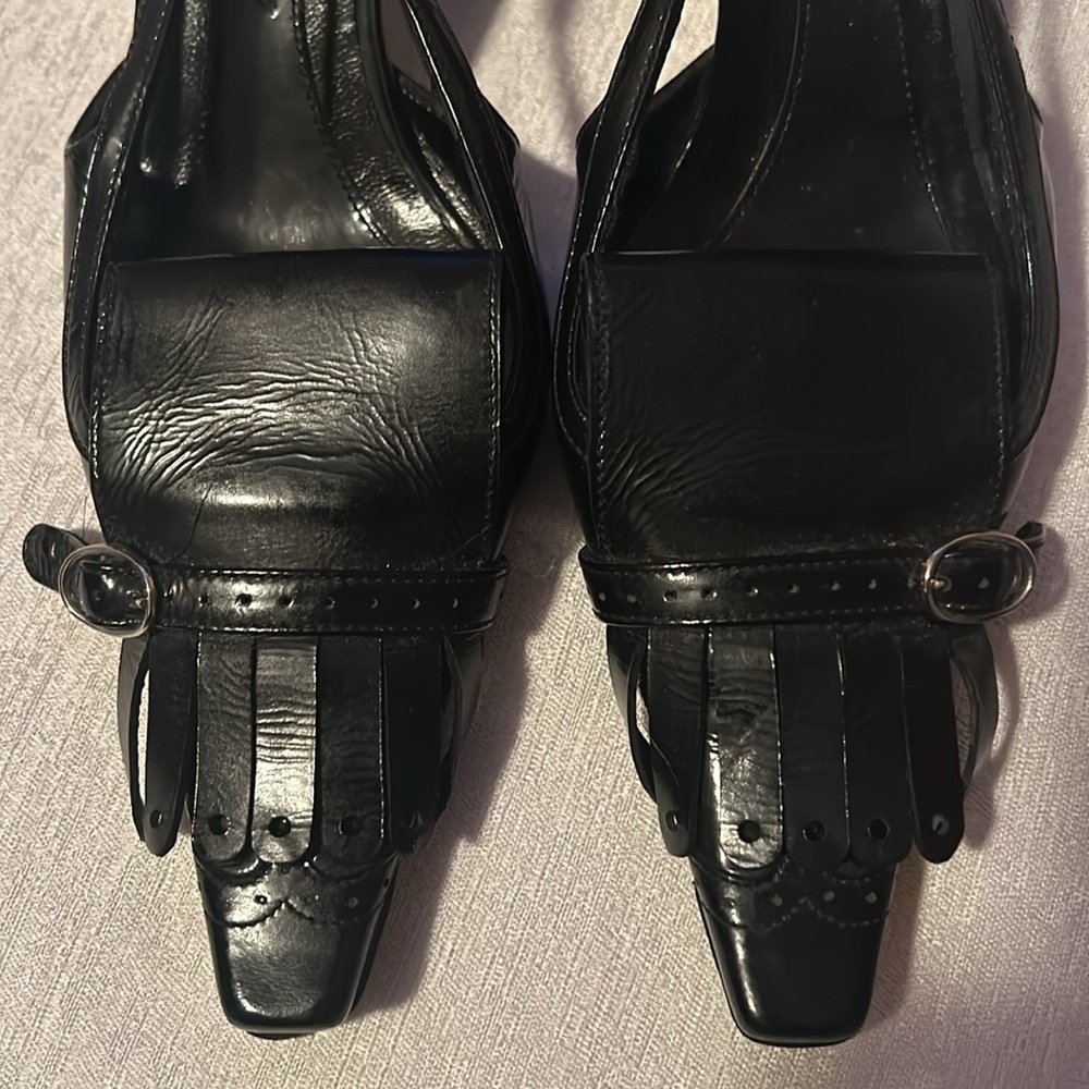 Givenchy Leather Slingback Pointed-Toe Elegant Black Women's Heels Size 5.5 - Picture 4 of 12